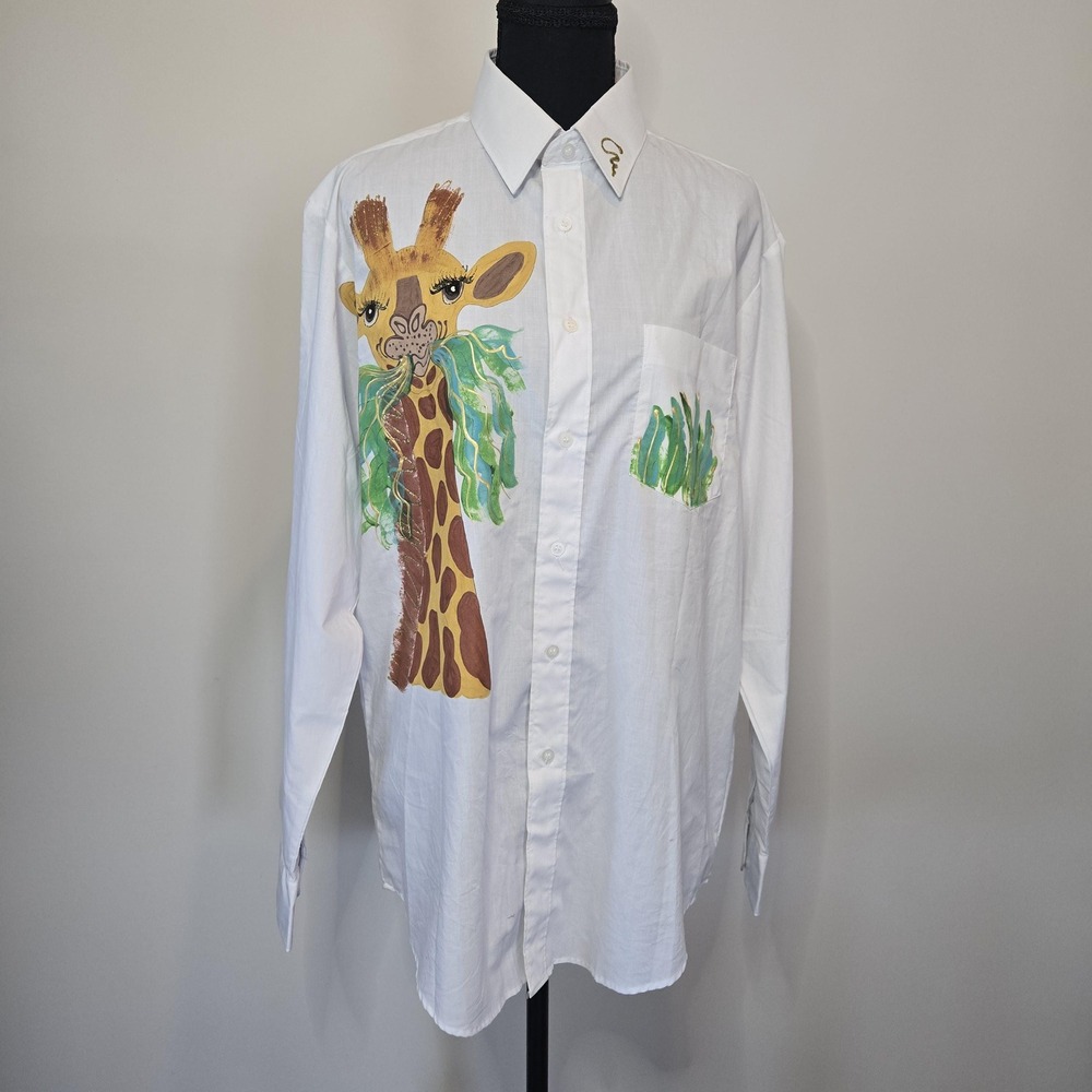 Omni II Ltd Button Down Women M White Good Hand Painted Giraffe Art Glitter